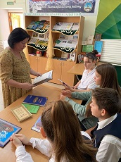 3 октября 2023 г. Краеведческий час «Об обычаях и обрядах». Старобжегокайская СБ